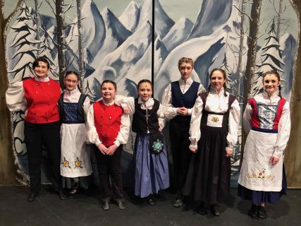 Ensemble Frozen JR costume rental