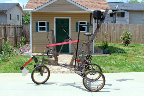 Maurice machine trike